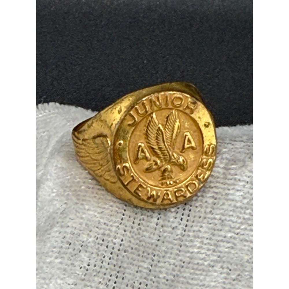 Vintage Junior Stewardess Ring Gold Tone Adjustable Size 7 - Picture 1 of 7
